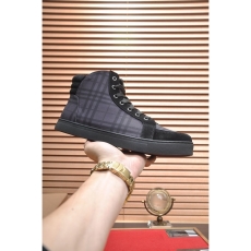 Burberry Sneakers